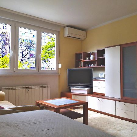 Apartment Roko ซาเกร็บ ภายนอก รูปภาพ