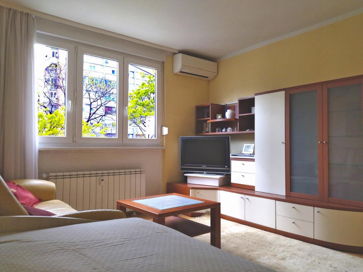 Apartment Roko ซาเกร็บ ภายนอก รูปภาพ